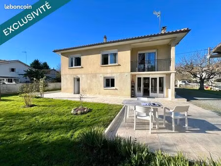 maison 7 pièces 133 m²