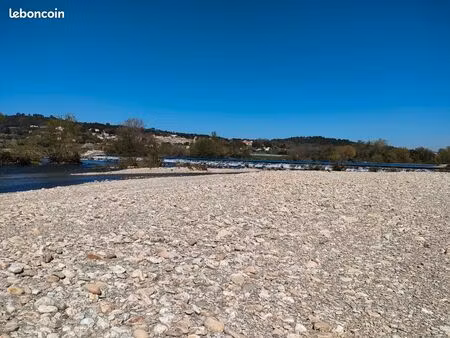 terrain loisir avec eau et sanitaire