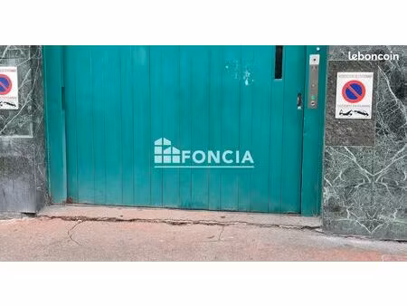 montpellier centre secteur gare parking en sous-sol