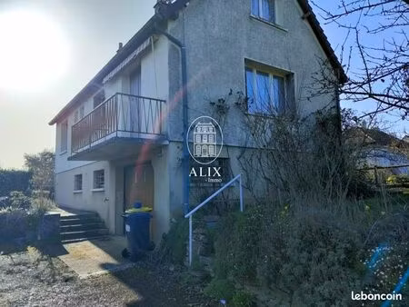 maison 6 pièces 75 m²