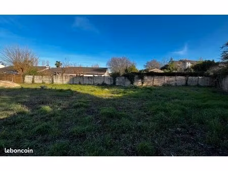 terrain 700 m² bruges