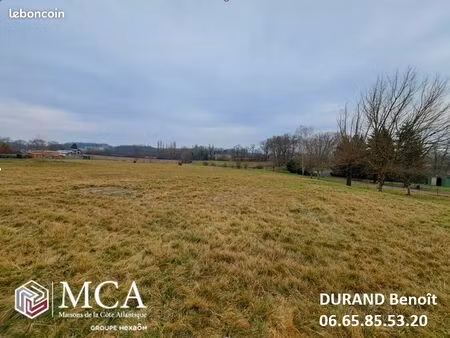 terrain 1 200 m² pineuilh