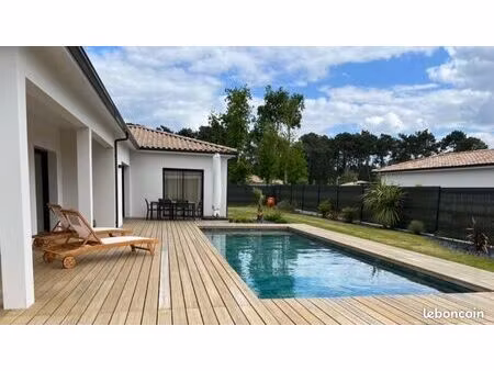 maison contemporaine de 2023