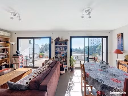 appartement 3 pièces 74 m²