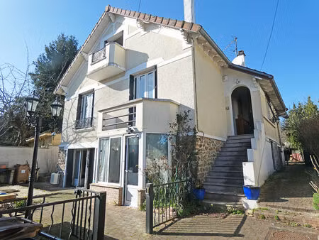 vente maison 5 pièces  147.00m²  neuilly