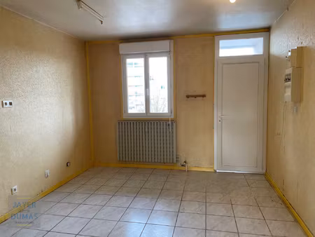 chalon-sur-saone - grand appartement t1 -