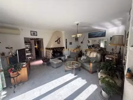 réf. 10 029 - vente avec reserve du droit d'usage et d'habitation - vence (06)