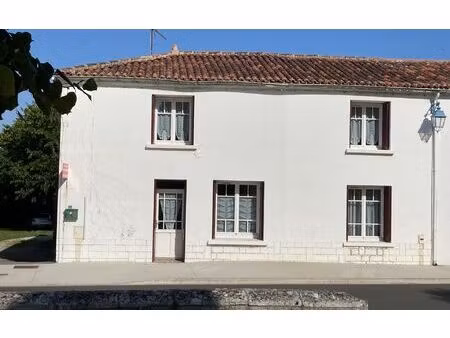 maison champagne m² t-4 à vendre  149 800 €