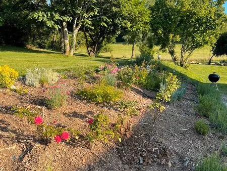 maison de famille entièrement rénovée avec dépendances