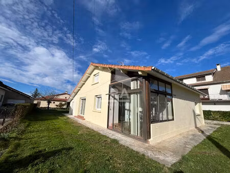 maison 120 m² à vendre proche centre-ville à vic en bigorre
