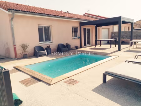 belle villa avec piscine