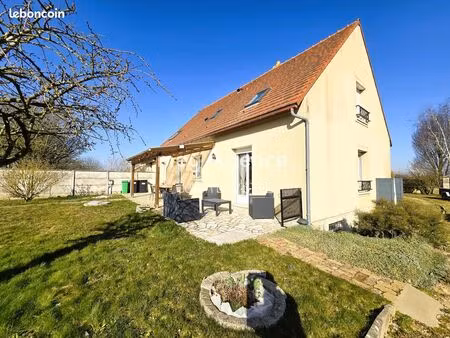 propriété 7 pièces 194 m²