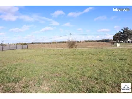 terrain 500 m² grenade