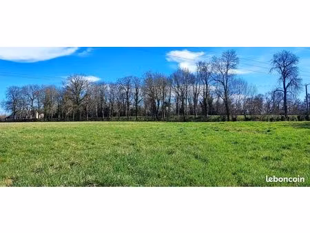 terrain 11436 m² saint amand montrond