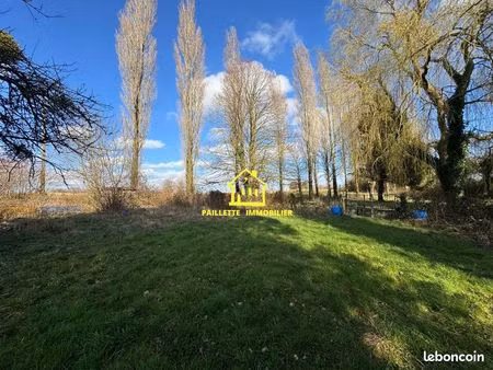 terrain 1800 m² saint-jean-de-la-neuville