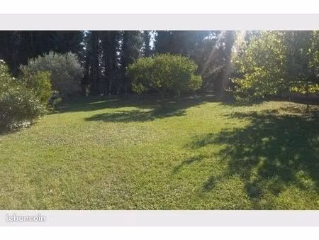 terrain 660 m² villeneuve-lès-avignon