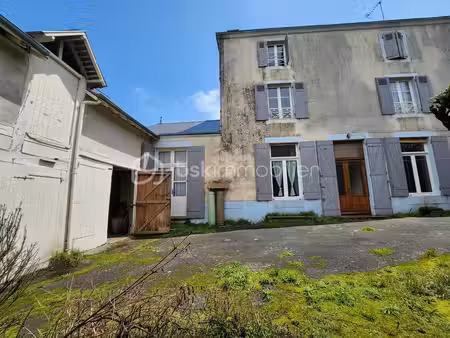 maison de 192 m² à sanxay