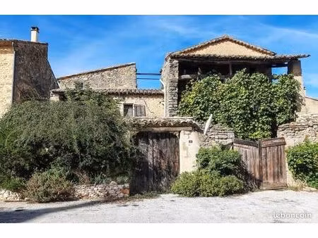 maison de village  6 pièces  168 m²