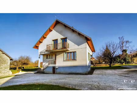 villars-saint-georges maison familiale cinq chambres