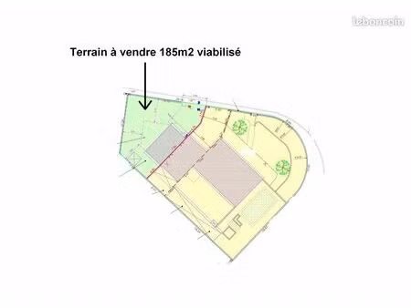 terrain viabilisé – 185 m²