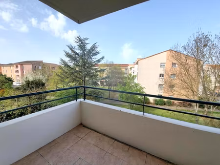 blagnac - t2 - 35 m² - balcon - parking