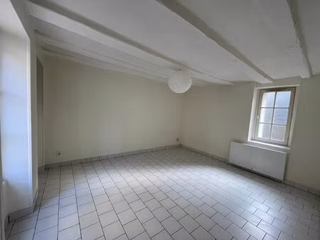 à louer - appartement t2 - cinq-mars-la-pile