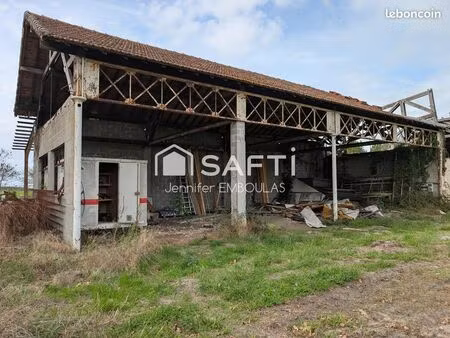 immeuble 150 m² belin-beliet