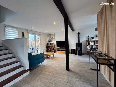 maison 5 pièces 138 m²