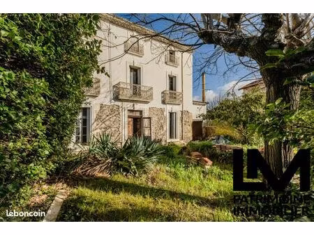 maison 6 pièces 325 m²