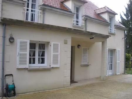 maison 7 pièces spacieuse et lumineuse - parmain