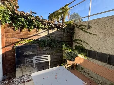 studio 1 pièce 18 m²