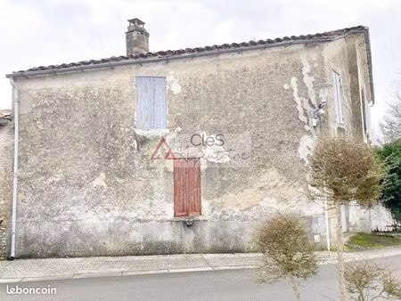 parking/box 2 pièces 64 m²