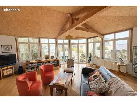 maison 7 pièces 205 m²