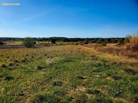 terrain 399 m² loupian