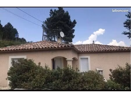 maison individuelle 101 m2 5 pièces dont 4 chambres à coucher genolhac