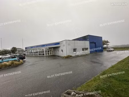 local d'activité 630 m²