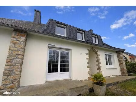 maison 6 pièces 126 m²