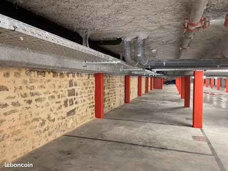 lot de 8 parkings fermés chartrons bordeaux