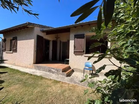 villa 4 pièces 92 m²