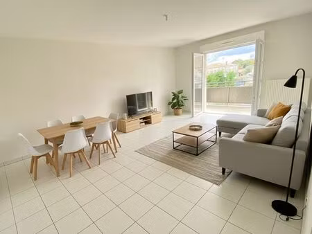 appartement 3 pièces 2 chambres à vendre à saint-médard-en-jalles