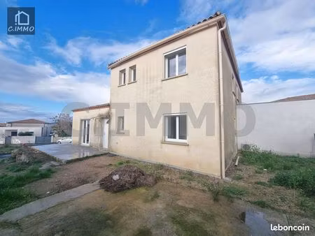 villa 4 pièces 90 m²