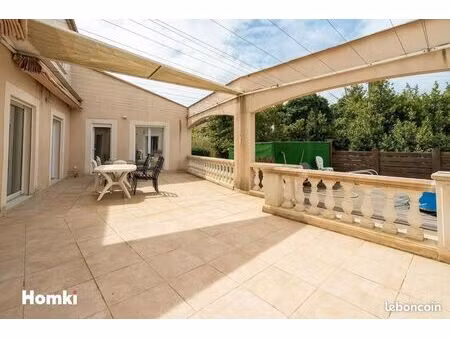 maison 6 pièces 187 m²