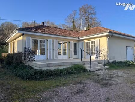 maison 94 m² dole
