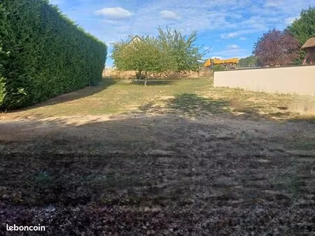 terrain 780 m² saint medard en jalles