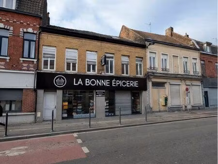 colocation/ immeuble loyers 51 000hc/ans ( vente à terme)