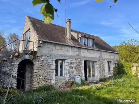 maison de village 86m² à 2 accès indépendant à rénover sur 290 m² de terrain