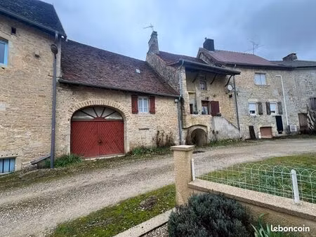 maison 4 pièces 115 m²