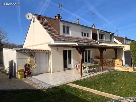 pavillon 5 pièces 82 m²