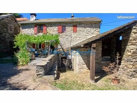 propriété 4 pièces 74 m²