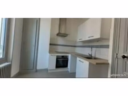 appart t3 centre ville st maixent